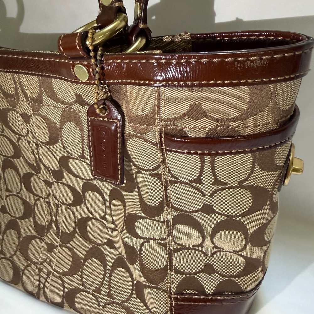 Coach Signature Canvas Tote Bag in Khaki/Brown - Picture 2 of 12